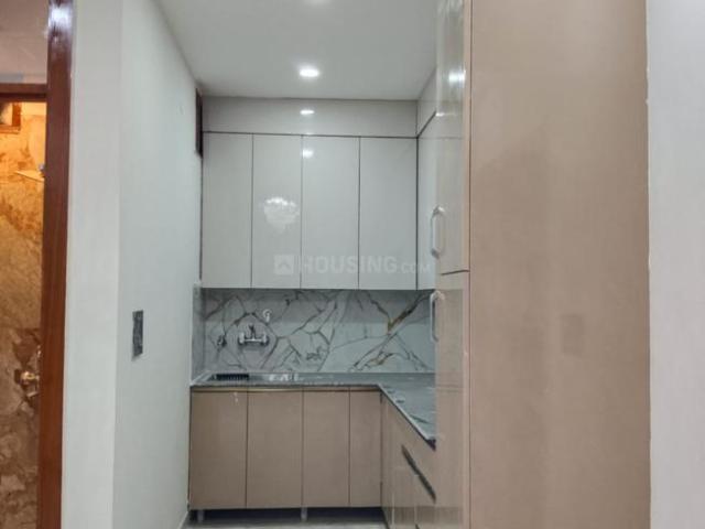 2 BHK Apartment in Sector 73 for resale Noida. The reference number is 19953636