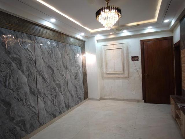 2 BHK Apartment in Sector 73 for resale Noida. The reference number is 19956440