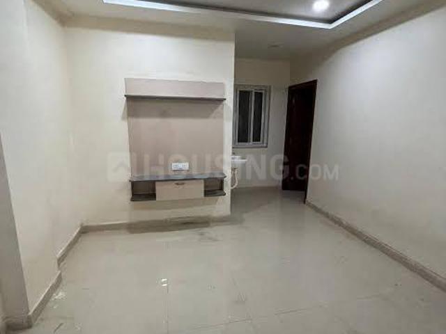 2 BHK Apartment in Sector 73 for resale Noida. The reference number is 19969003