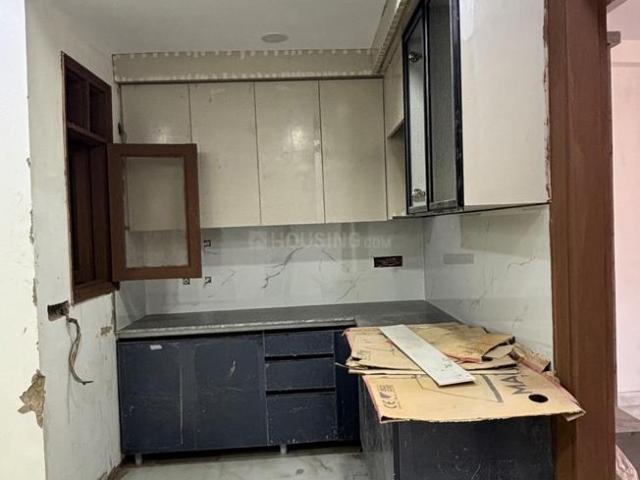 2 BHK Apartment in Sector 73 for resale Noida. The reference number is 19985173