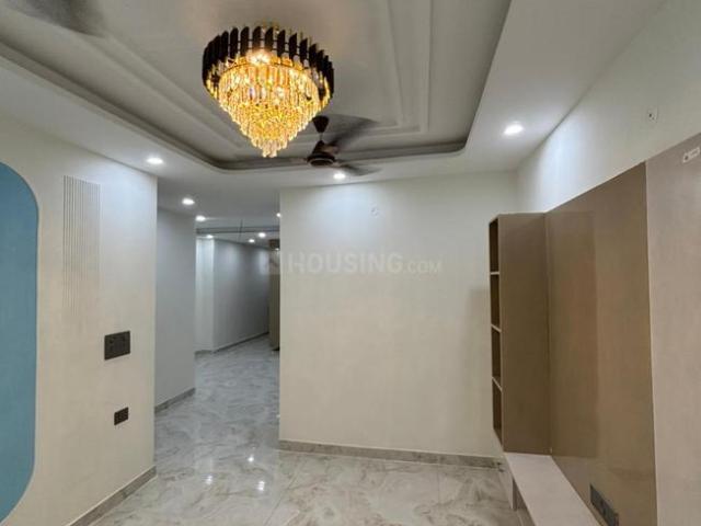 2 BHK Apartment in Sector 73 for resale Noida. The reference number is 19988457