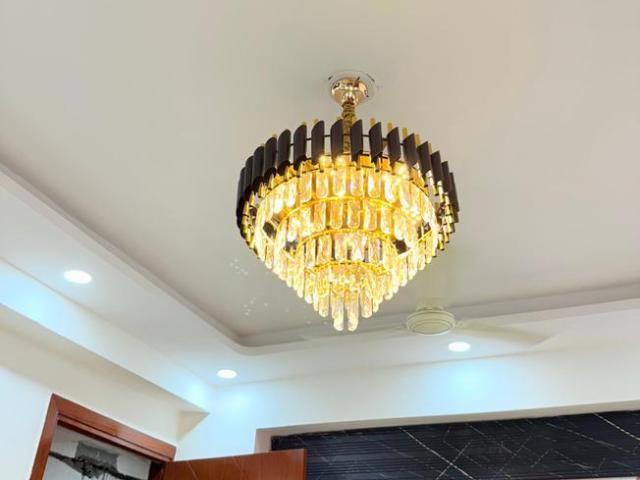 2 BHK Apartment in Sector 73 for resale Noida. The reference number is 19989086