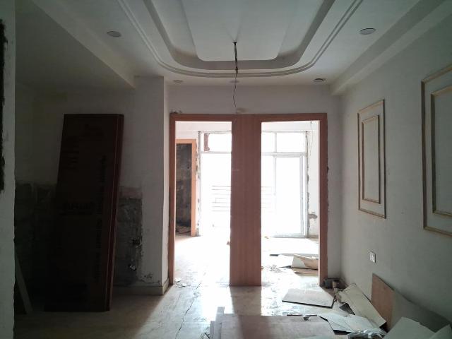 2 BHK Apartment in Sector 73 for resale Noida. The reference number is 20455667
