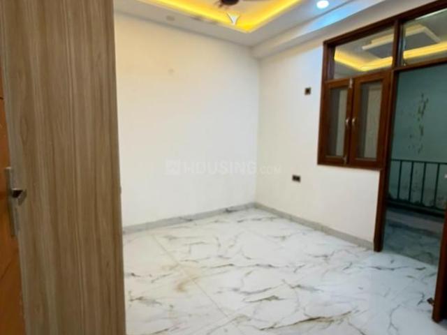 2 BHK Apartment in Sector 73 for resale Noida. The reference number is 20468025