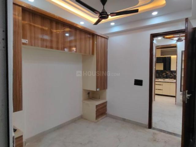 2 BHK Apartment in Sector 73 for resale Noida. The reference number is 20510568