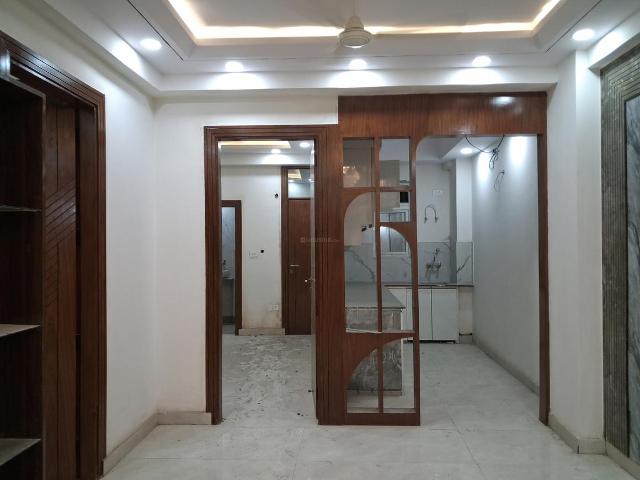 2 BHK Apartment in Sector 73 for resale Noida. The reference number is 20536898