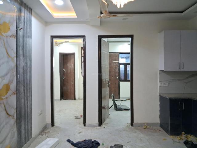 2 BHK Apartment in Sector 73 for resale Noida. The reference number is 20575868