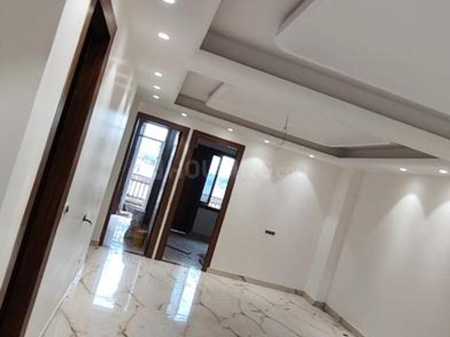 2 BHK Apartment in Sector 73 for resale Noida. The reference number is 20711574