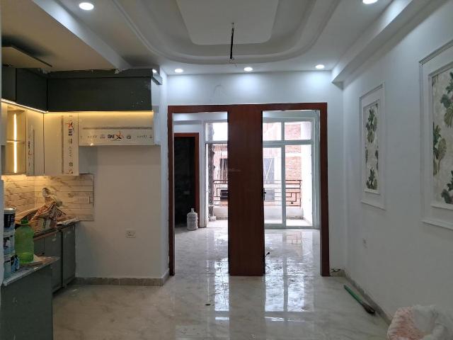 2 BHK Apartment in Sector 73 for resale Noida. The reference number is 20725331