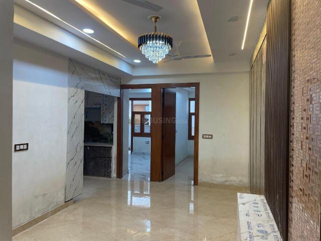 2 BHK Apartment in Sector 73 for resale Noida. The reference number is 20078223