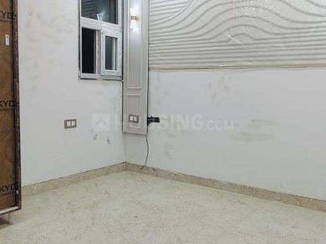 2 BHK Apartment in Sector 73 for resale Noida. The reference number is 20126966