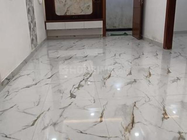 2 BHK Apartment in Sector 73 for resale Noida. The reference number is 20127427