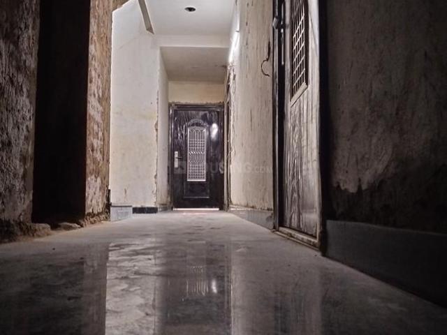 2 BHK Apartment in Sector 73 for resale Noida. The reference number is 20186101