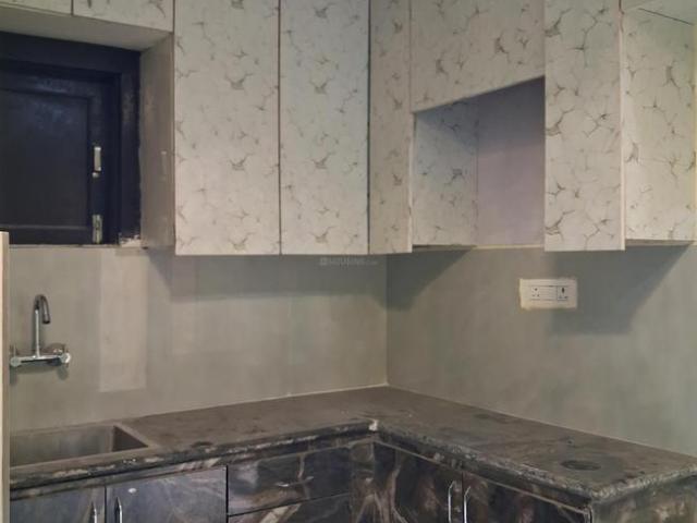 2 BHK Apartment in Sector 74 for resale Noida. The reference number is 20234733