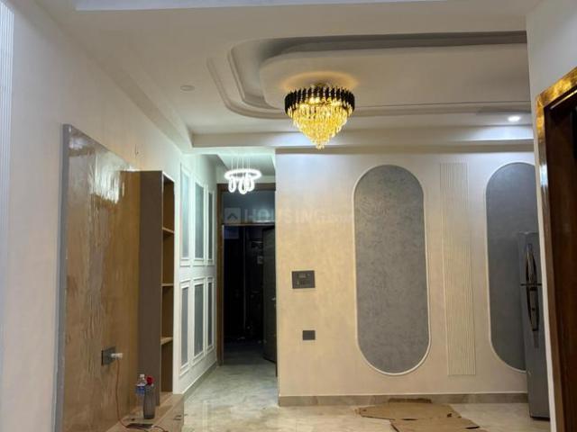 2 BHK Apartment in Sector 73 for resale Noida. The reference number is 20242498