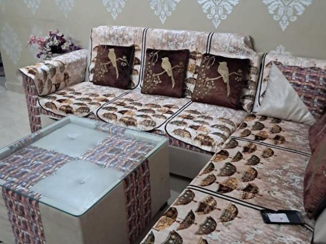 2 BHK Apartment in Sector 73 for resale Noida. The reference number is 20271370