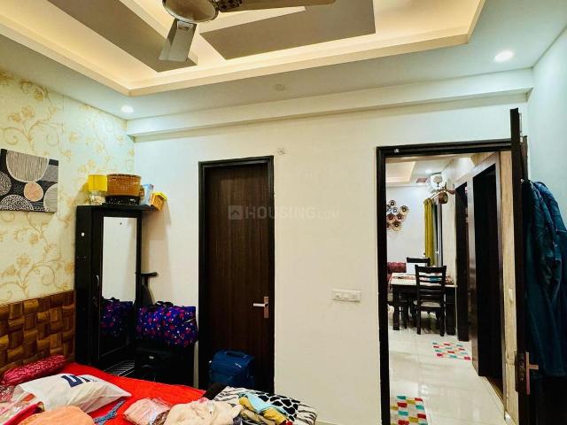2 BHK Apartment in Sector 73 for resale Noida. The reference number is 20288720