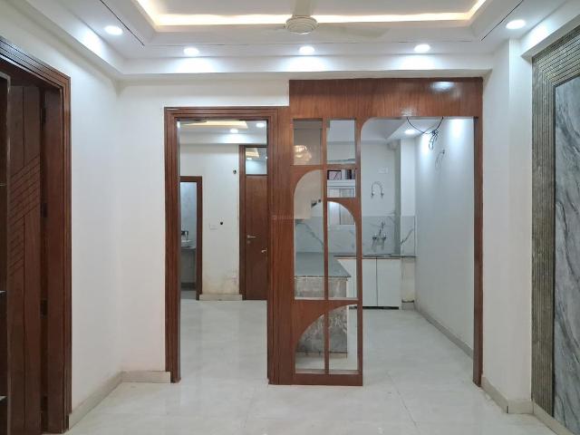 2 BHK Apartment in Sector 73 for resale Noida. The reference number is 20316053