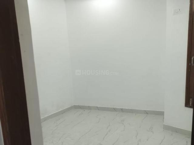2 BHK Apartment in Sector 73 for resale Noida. The reference number is 20322906