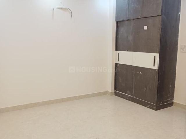 2 BHK Apartment in Sector 7 Dwarka for resale New Delhi. The reference number is 15435979
