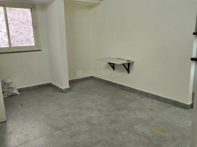 2 BHK Apartment in Sector 7 Dwarka for resale New Delhi. The reference number is 19702720