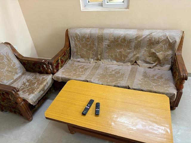 2 BHK Apartment in Sector 84 for rent Gurgaon. The reference number is 17697736