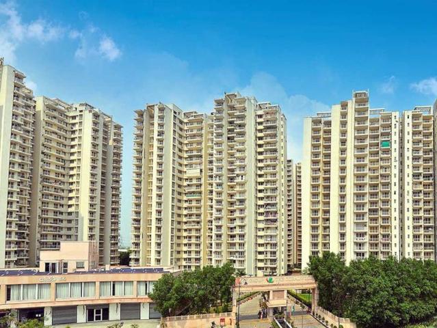 2 BHK Apartment in Sector 84 for resale Gurgaon. The reference number is 20136105