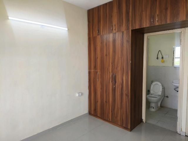 2 BHK Apartment in Sector 85 for rent Gurgaon. The reference number is 19899538