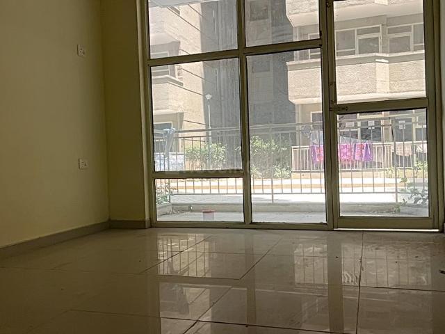 2 BHK Apartment in Sector 85 for rent Gurgaon. The reference number is 19946065