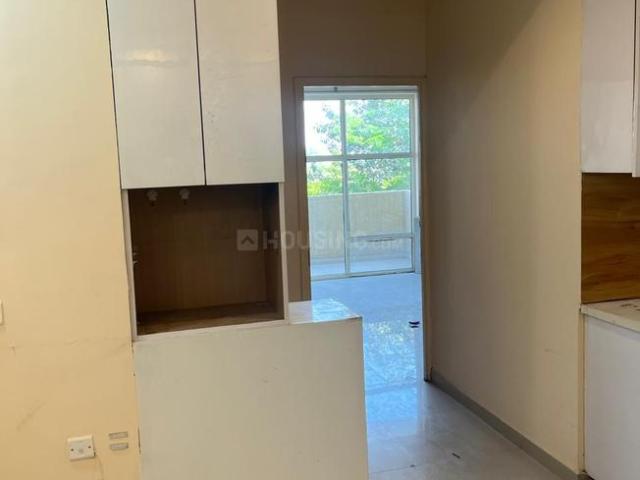 2 BHK Apartment in Sector 85 for rent Gurgaon. The reference number is 19992678