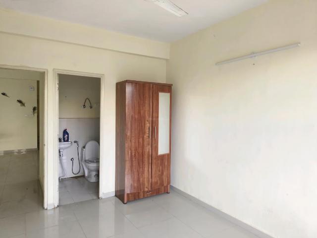 2 BHK Apartment in Sector 85 for rent Gurgaon. The reference number is 20400410
