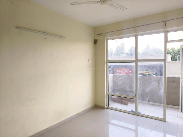 2 BHK Apartment in Sector 85 for rent Gurgaon. The reference number is 20400733