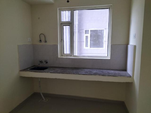2 BHK Apartment in Sector 85 for resale Gurgaon. The reference number is 18317284