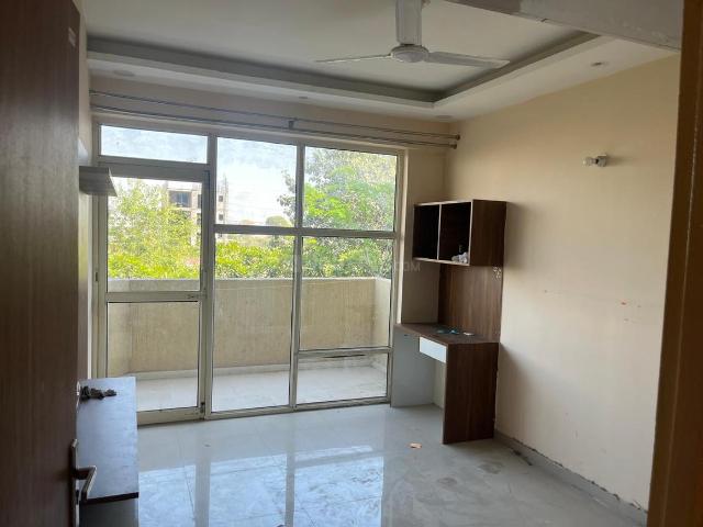 2 BHK Apartment in Sector 85 for resale Gurgaon. The reference number is 19992772
