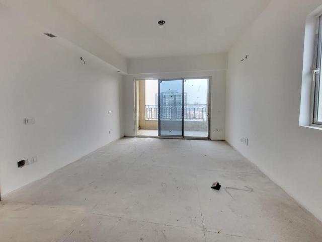 2 BHK Apartment in Sector 85 for resale Gurgaon. The reference number is 20091721