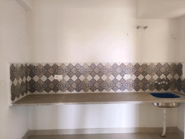 2 BHK Apartment in Sector 85 for resale Gurgaon. The reference number is 20331715