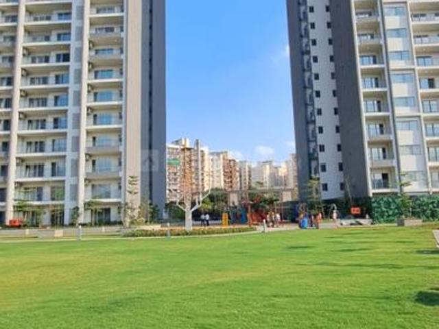 2 BHK Apartment in Sector 85 for resale Gurgaon. The reference number is 20863940