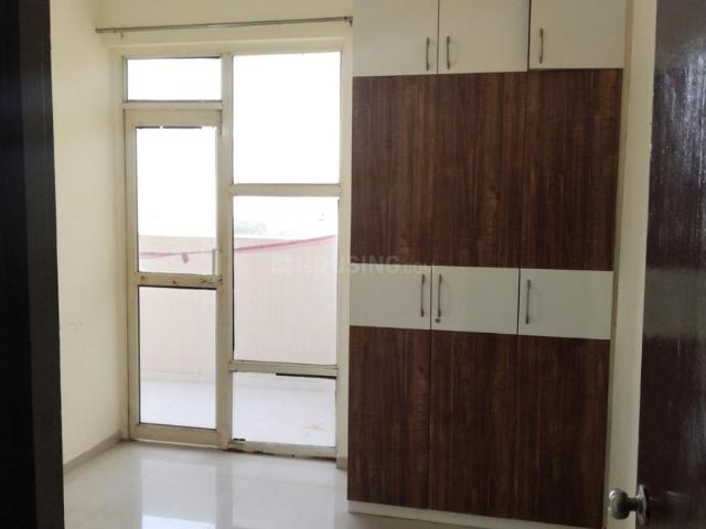 2 BHK Apartment in Sector 86 for rent Gurgaon. The reference number is 20470727