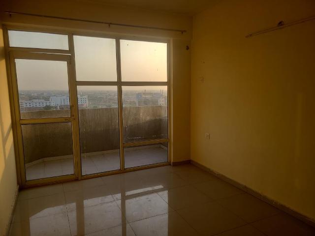 2 BHK Apartment in Sector 86 for rent Gurgaon. The reference number is 20279633