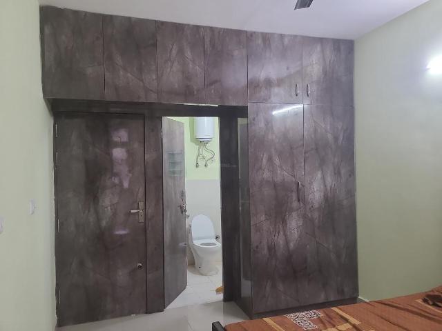 2 BHK Apartment in Sector 86 for rent Gurgaon. The reference number is 20279347