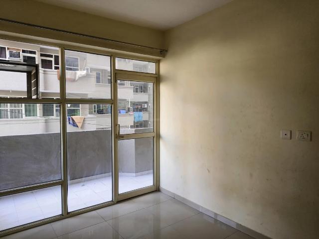2 BHK Apartment in Sector 86 for resale Gurgaon. The reference number is 18848856
