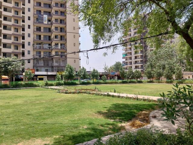 2 BHK Apartment in Sector 88 for resale Faridabad. The reference number is 20499969
