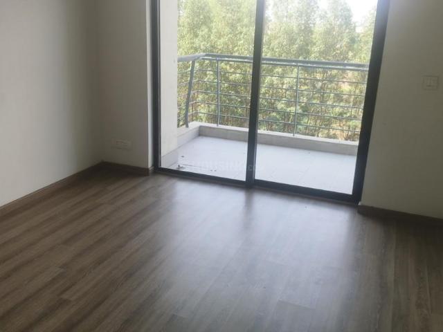 2 BHK Apartment in Sector 88A for resale Gurgaon. The reference number is 18208342