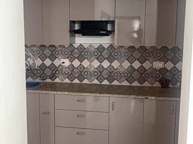 2 BHK Apartment in Sector 89 for rent Gurgaon. The reference number is 17241289
