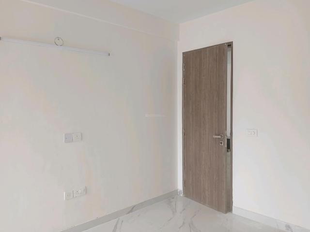 2 BHK Apartment in Sector 89 for rent Gurgaon. The reference number is 19464231