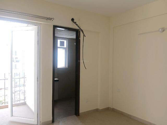 2 BHK Apartment in Sector 89 for rent Gurgaon. The reference number is 19944848