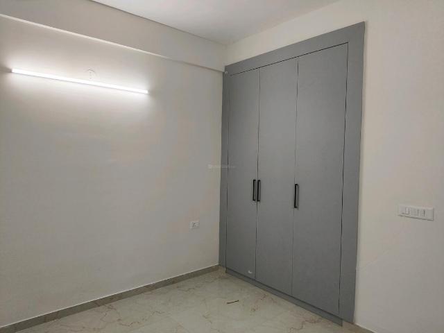 2 BHK Apartment in Sector 89 for rent Gurgaon. The reference number is 20911035