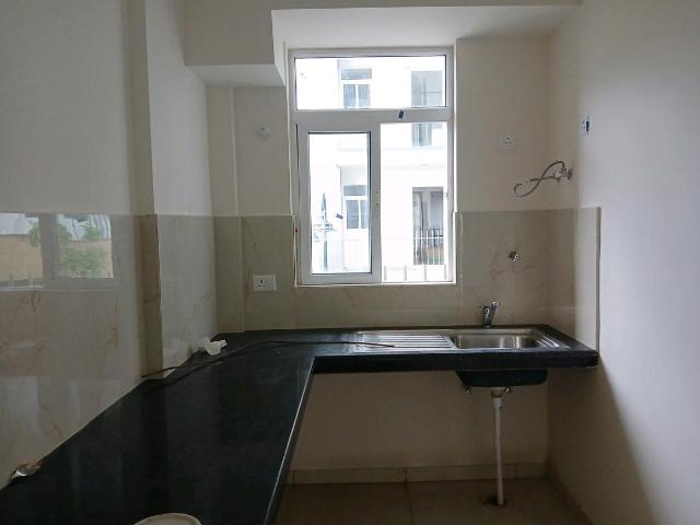 2 BHK Apartment in Sector 89 for resale Gurgaon. The reference number is 18110389