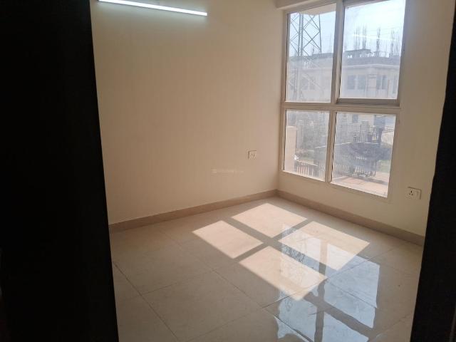 2 BHK Apartment in Sector 89 for resale Gurgaon. The reference number is 19489749