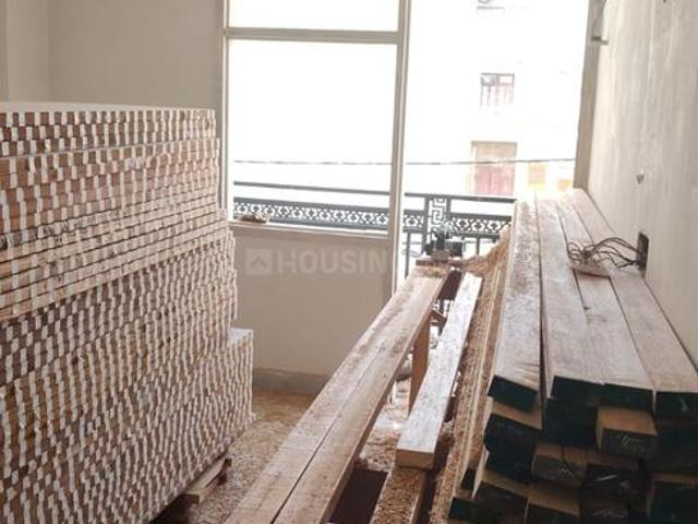 2 BHK Apartment in Sector 89 for resale Noida. The reference number is 19956581